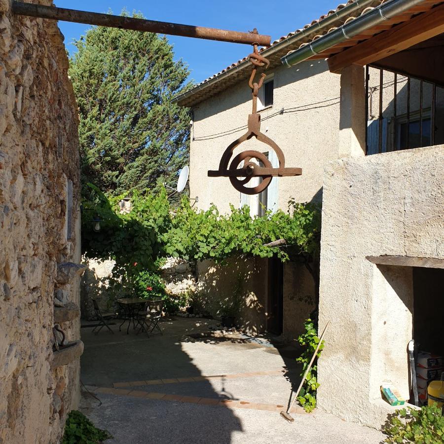 Mas De Reilhanette Montbrun-les-Bains Exterior photo